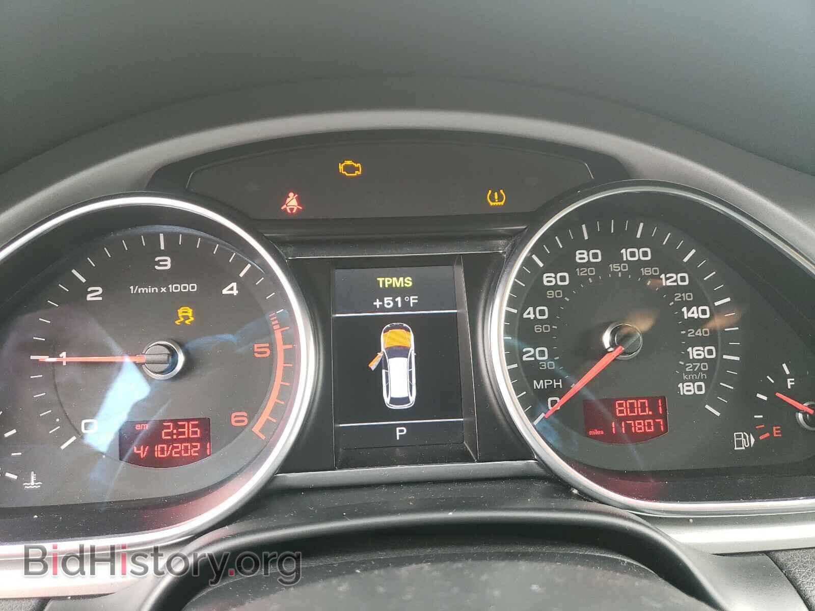 2011 AUDI Q7 - VIN: WA1VMAFE8BD007870 - Photo 8