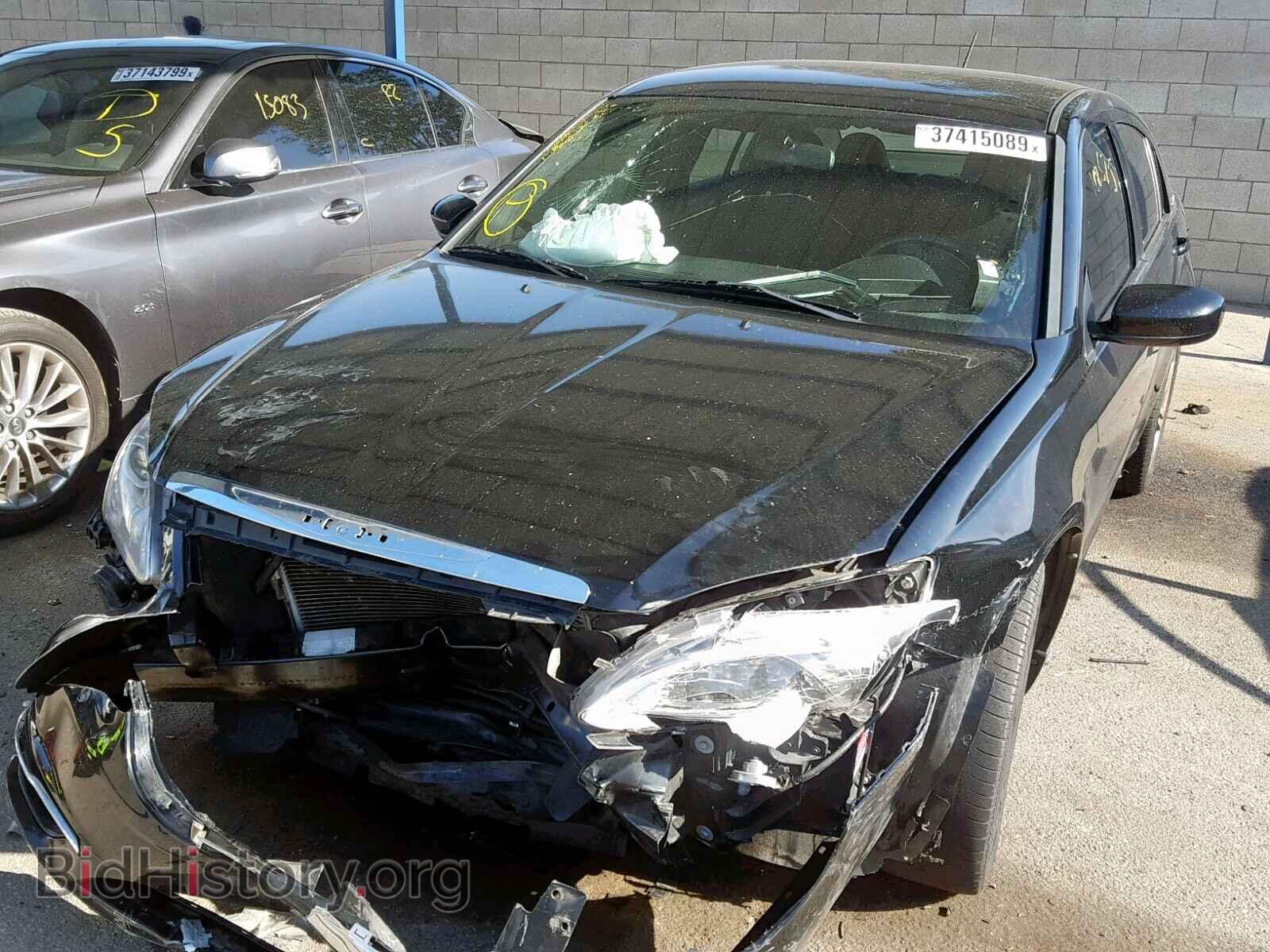 2013 CHRYSLER 200 - VIN: 1C3CCBAB0DN669866 - Photo 2
