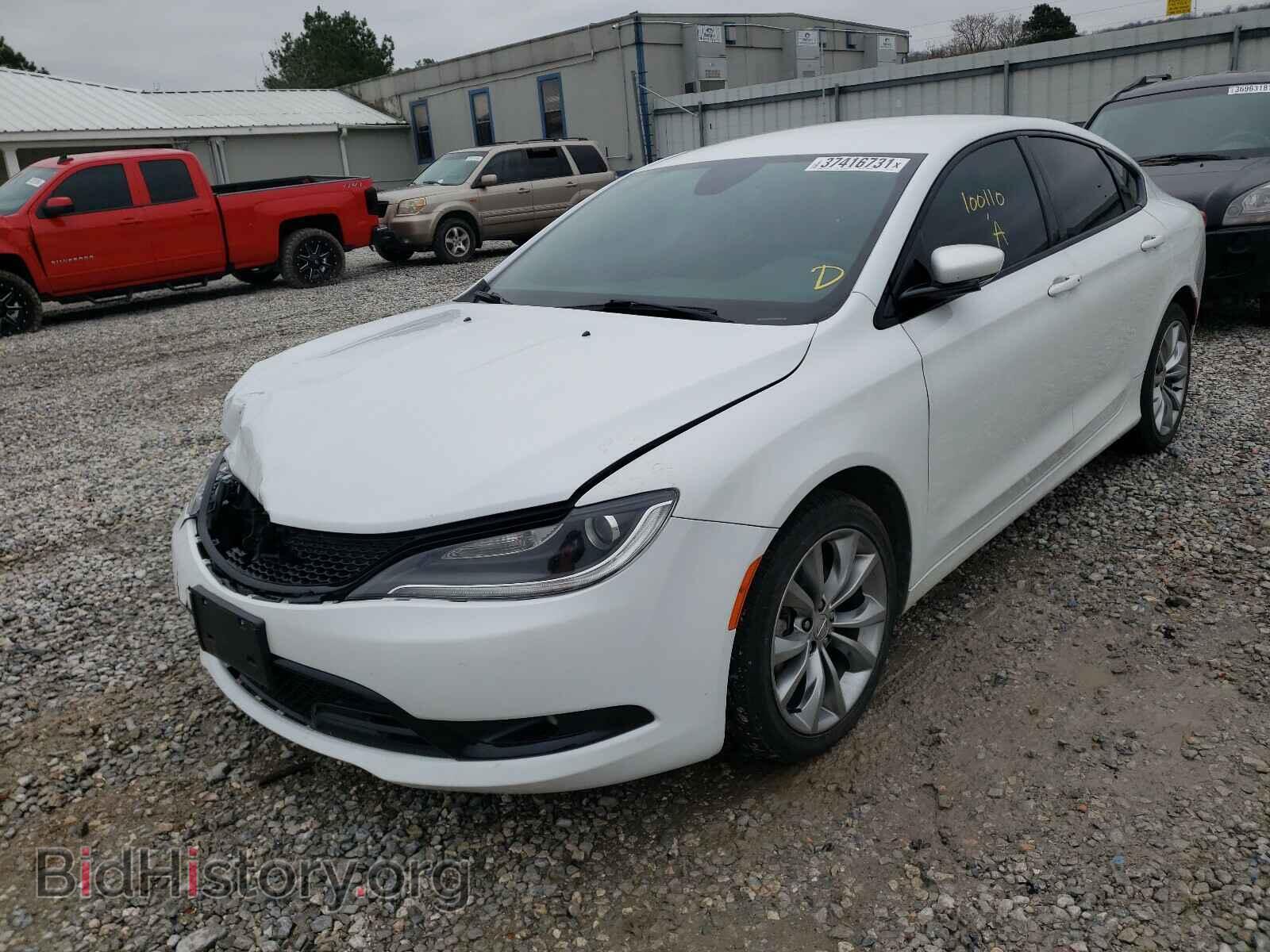 2016 CHRYSLER 200 - VIN: 1C3CCCBBXGN178391 - Фото 2