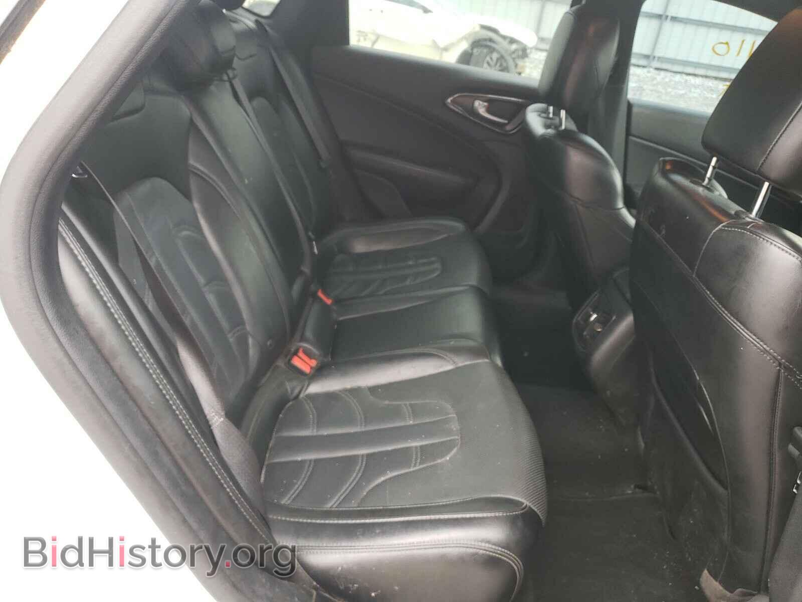 2016 CHRYSLER 200 - VIN: 1C3CCCBBXGN178391 - Фото 6