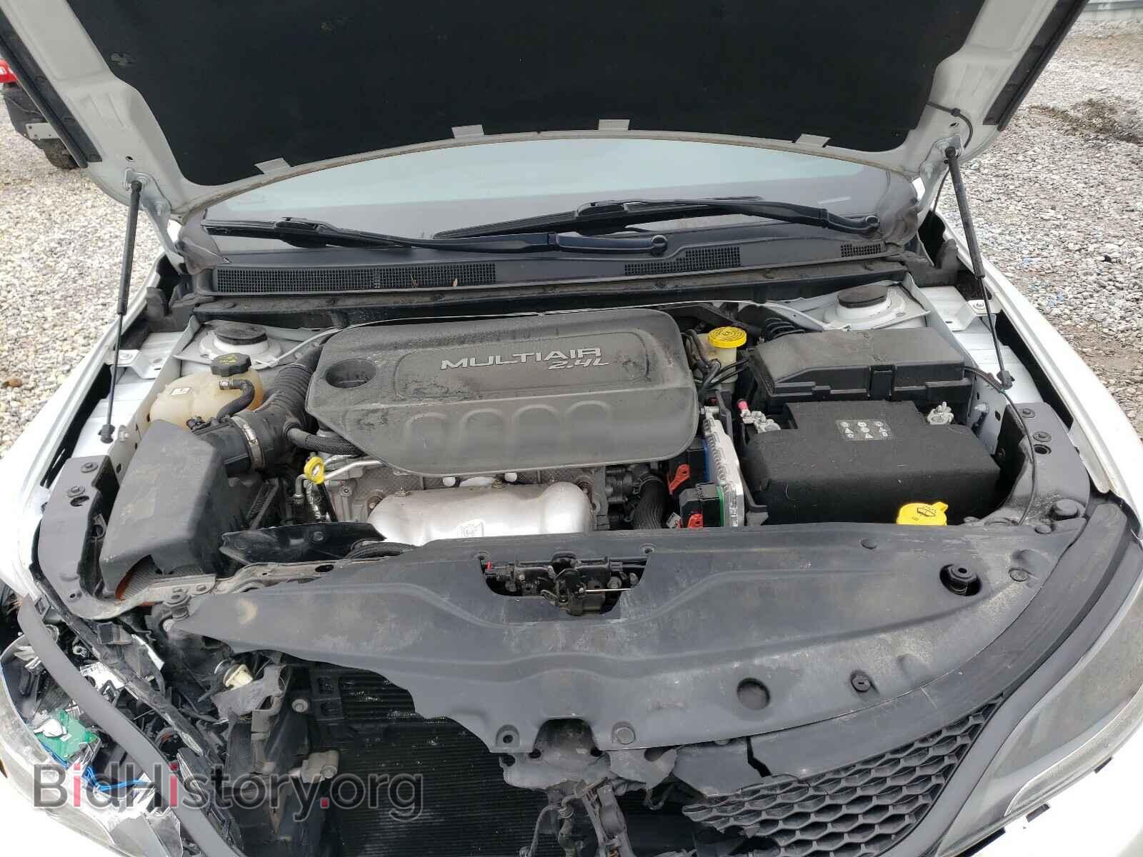 2016 CHRYSLER 200 - VIN: 1C3CCCBBXGN178391 - Фото 7