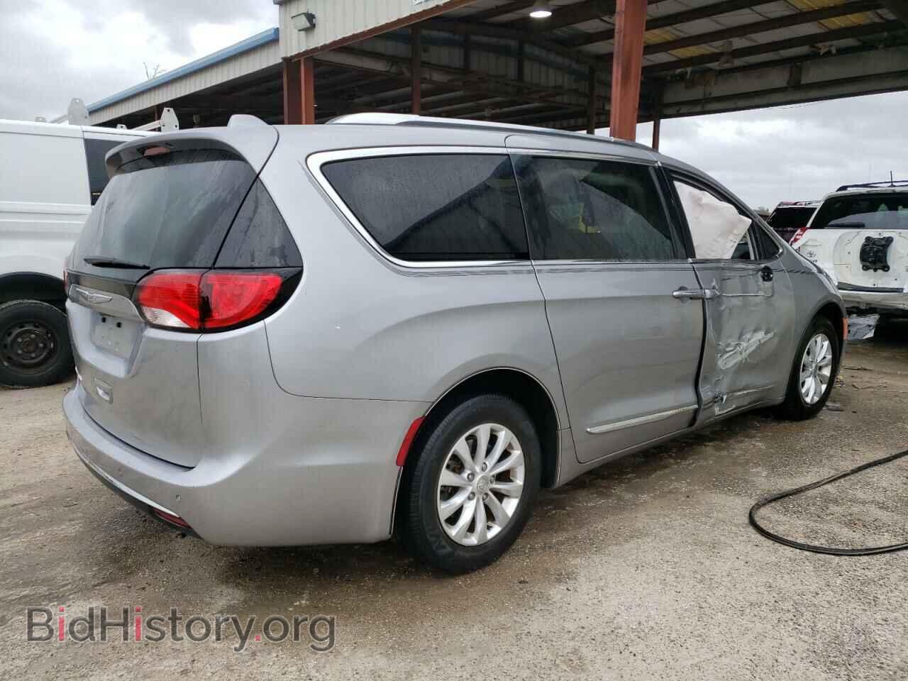 2018 CHRYSLER PACIFICA - VIN: 2C4RC1BG3JR149427 - Фото 3
