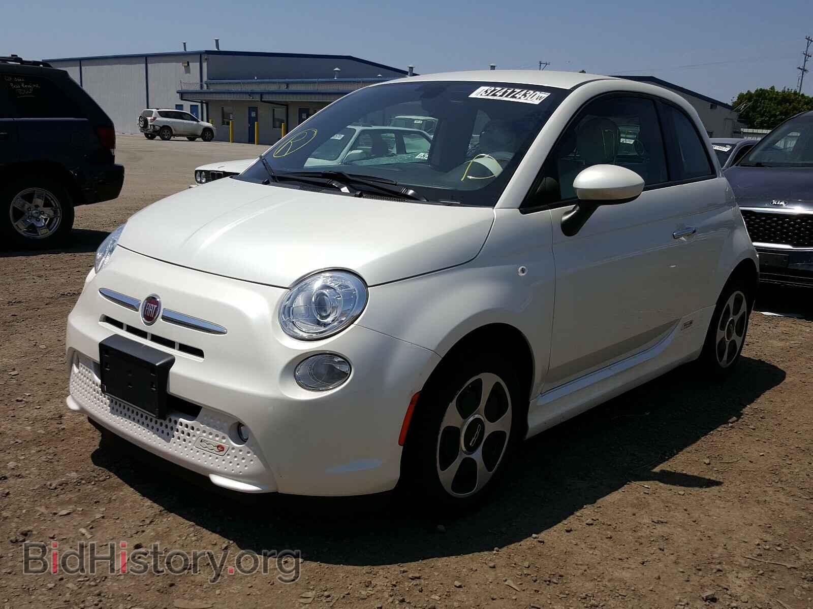 2017 FIAT 500 - VIN: 3C3CFFGE0HT502865 - Фото 2