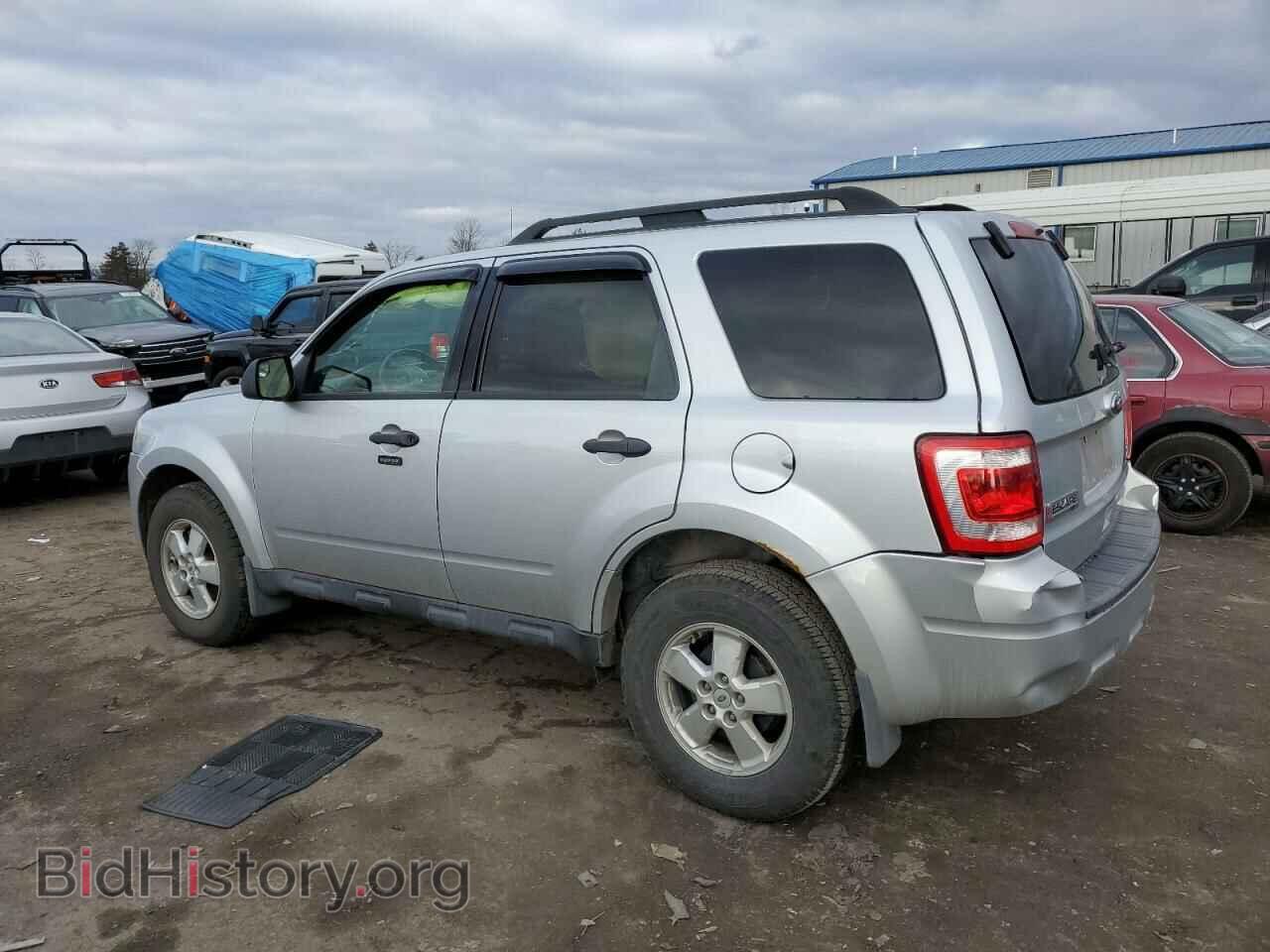 2010 FORD ESCAPE - VIN: 1FMCU9DG5AKB09522 - Фото 2
