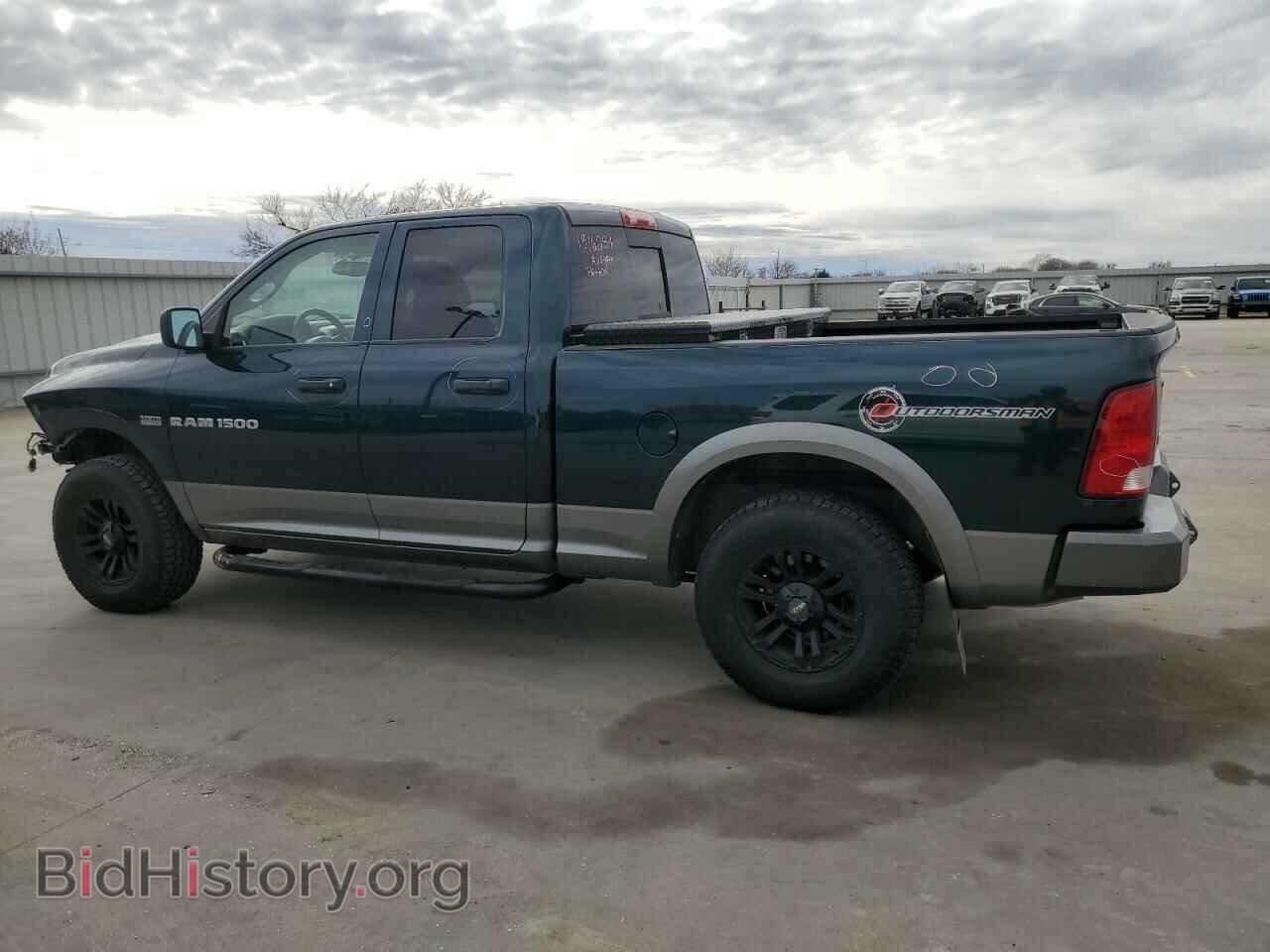 2011 DODGE RAM 1500 - VIN: 1D7RV1GT9BS621720 - Фото 2