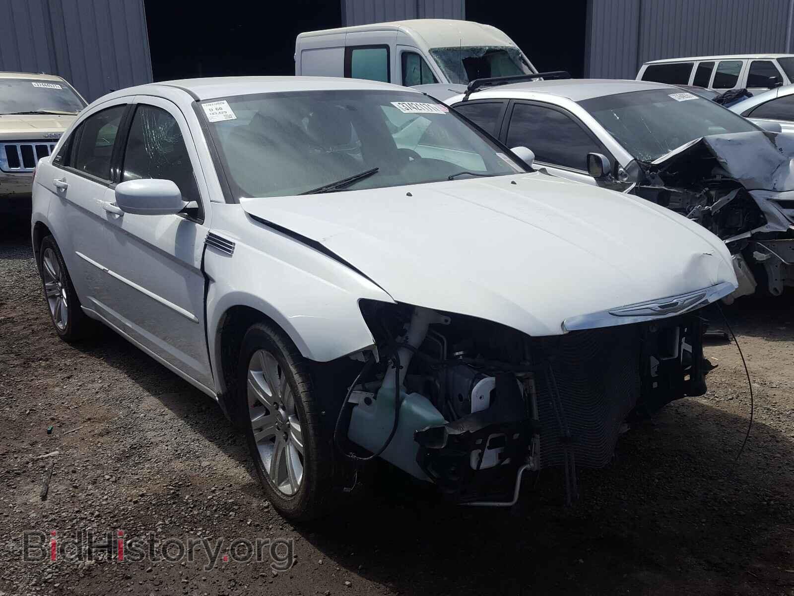 Photo 1C3CCBBB8DN714292 - CHRYSLER 200 2013