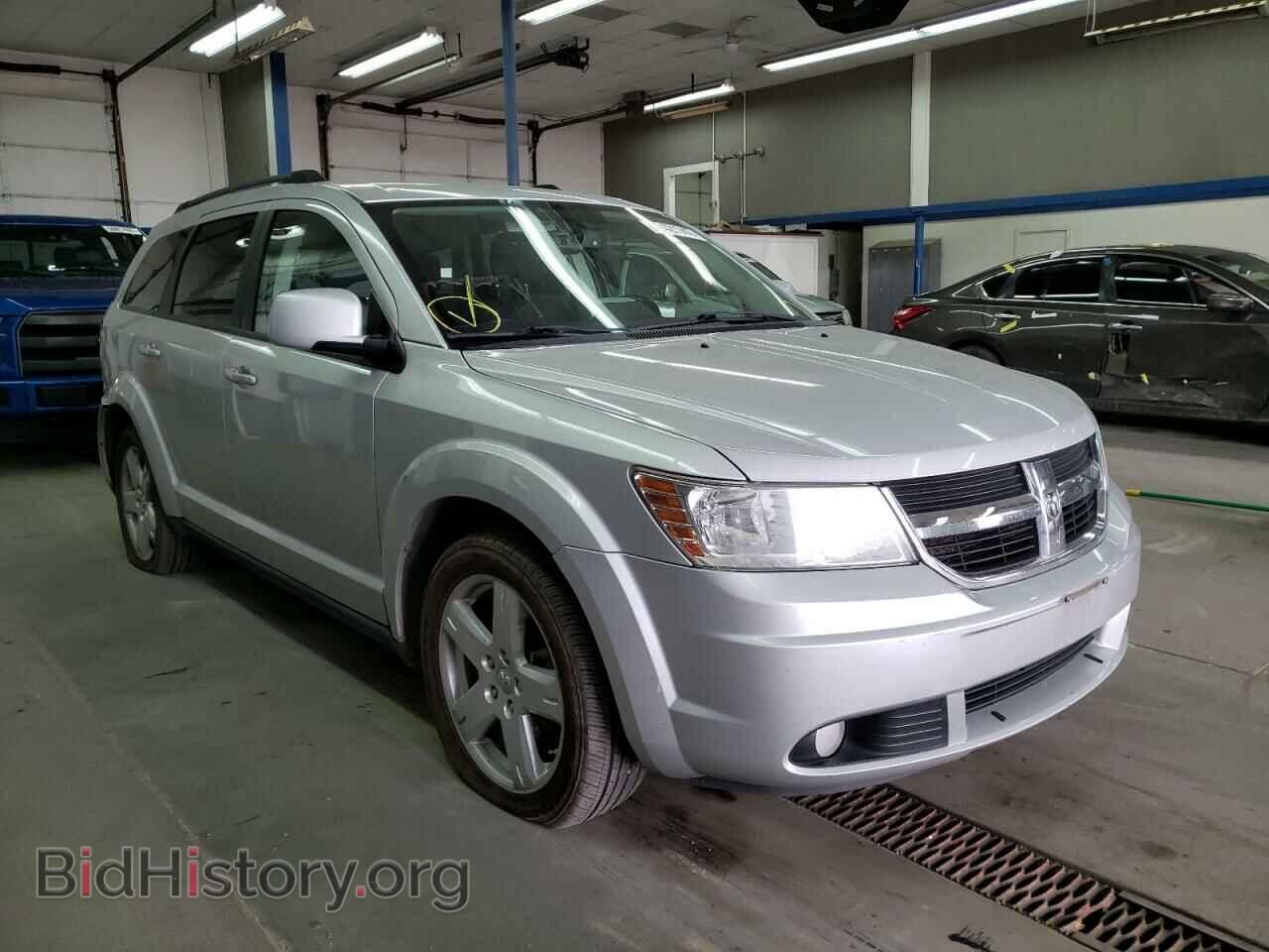 Фотография 3D4PH5FV9AT169612 - DODGE JOURNEY 2010