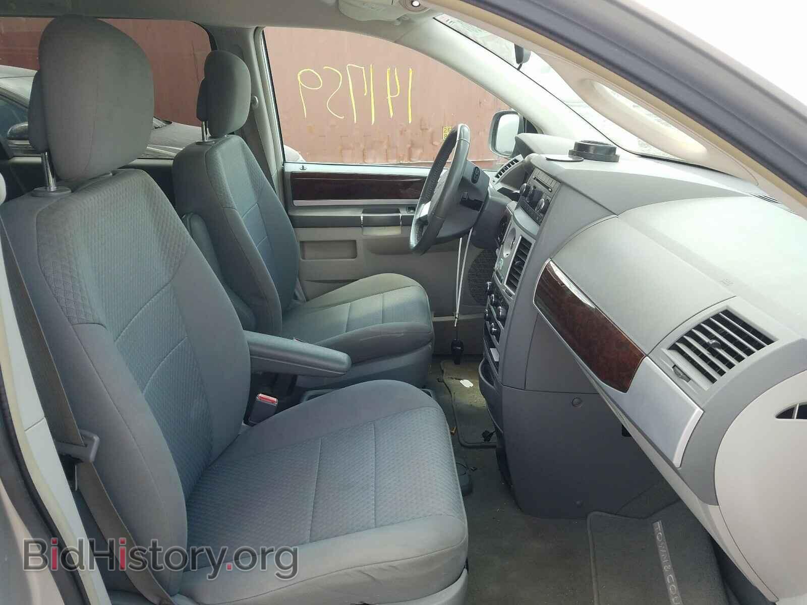 2010 CHRYSLER MINIVAN - VIN: 2A4RR5D15AR493821 - Фото 5