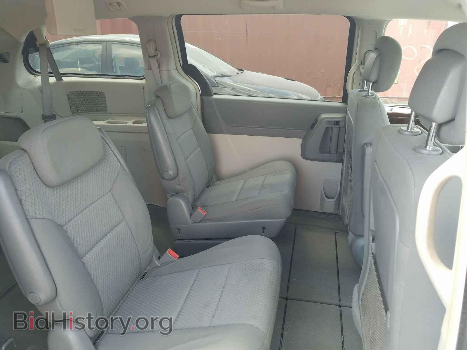 2010 CHRYSLER MINIVAN - VIN: 2A4RR5D15AR493821 - Фото 6