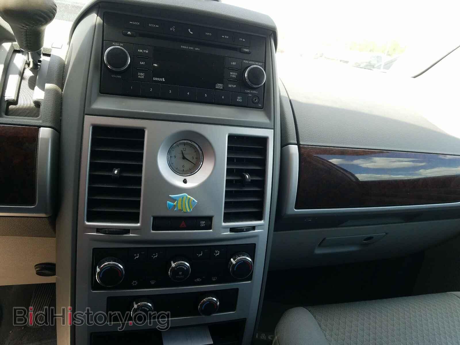 2010 CHRYSLER MINIVAN - VIN: 2A4RR5D15AR493821 - Фото 9