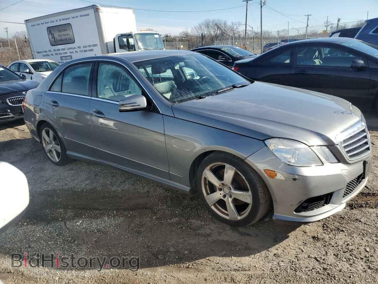 2011 MERCEDES-BENZ E-CLASS - VIN: WDDHF8HB9BA489751 - Фото 4