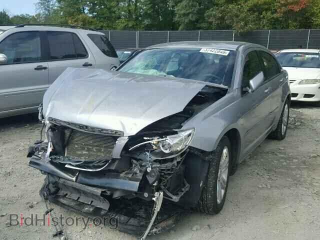 2013 CHRYSLER 200 - VIN: 1C3CCBBB9DN715029 - Фото 2