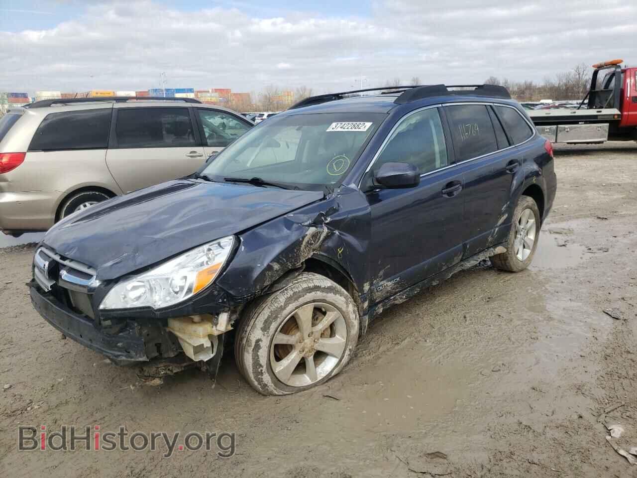 2014 SUBARU OUTBACK - VIN: 4S4BRBLC4E3244056 - Фото 2