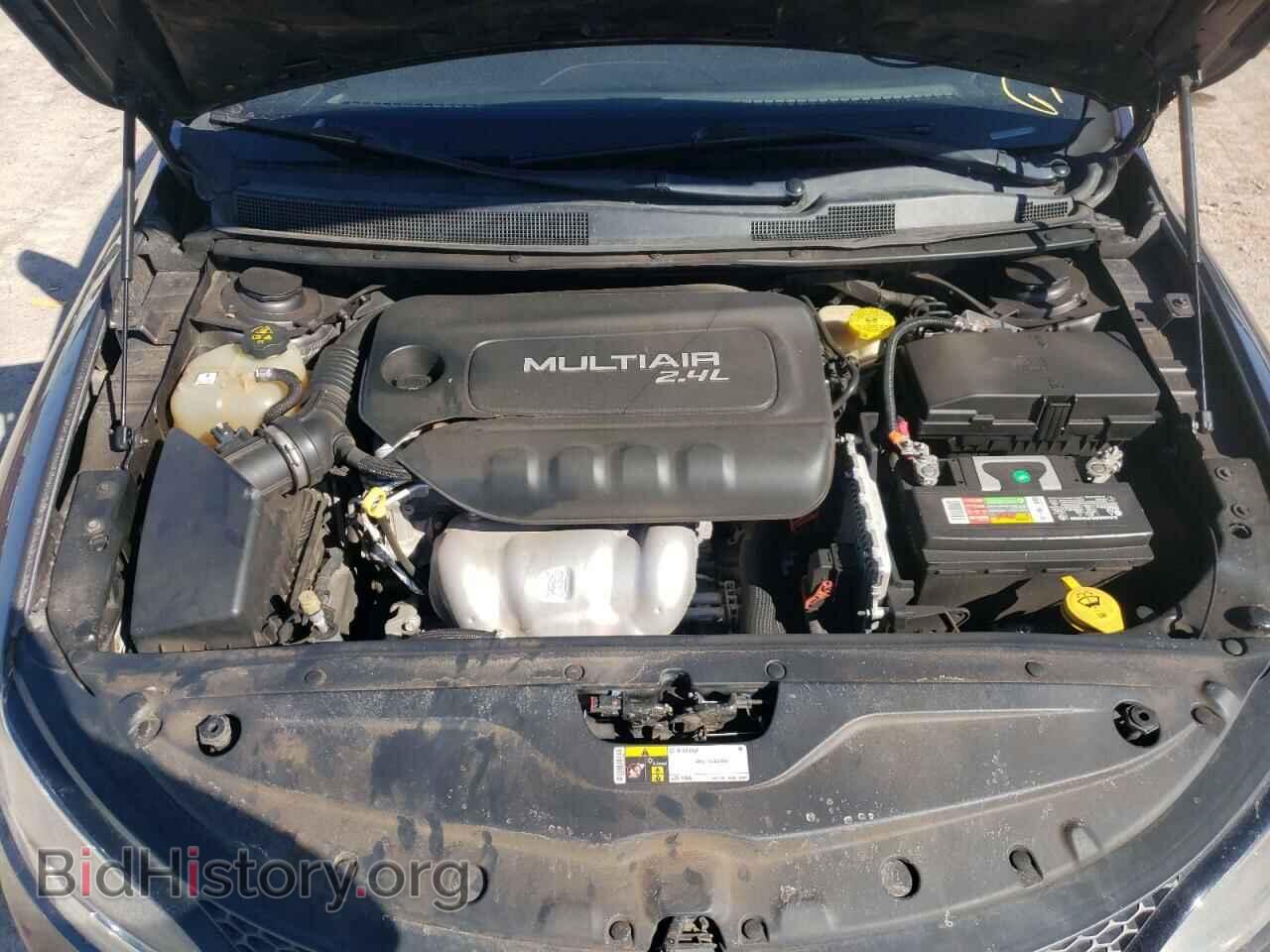 2016 CHRYSLER 200 - VIN: 1C3CCCBB0GN157775 - Фото 7