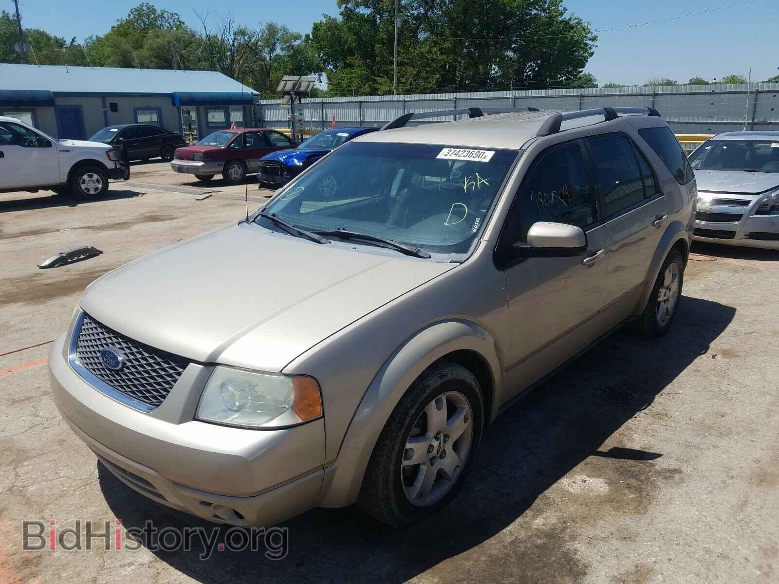 2005 FORD FREESTYLE - VIN: 1FMDK06155GA55985 - Фото 2