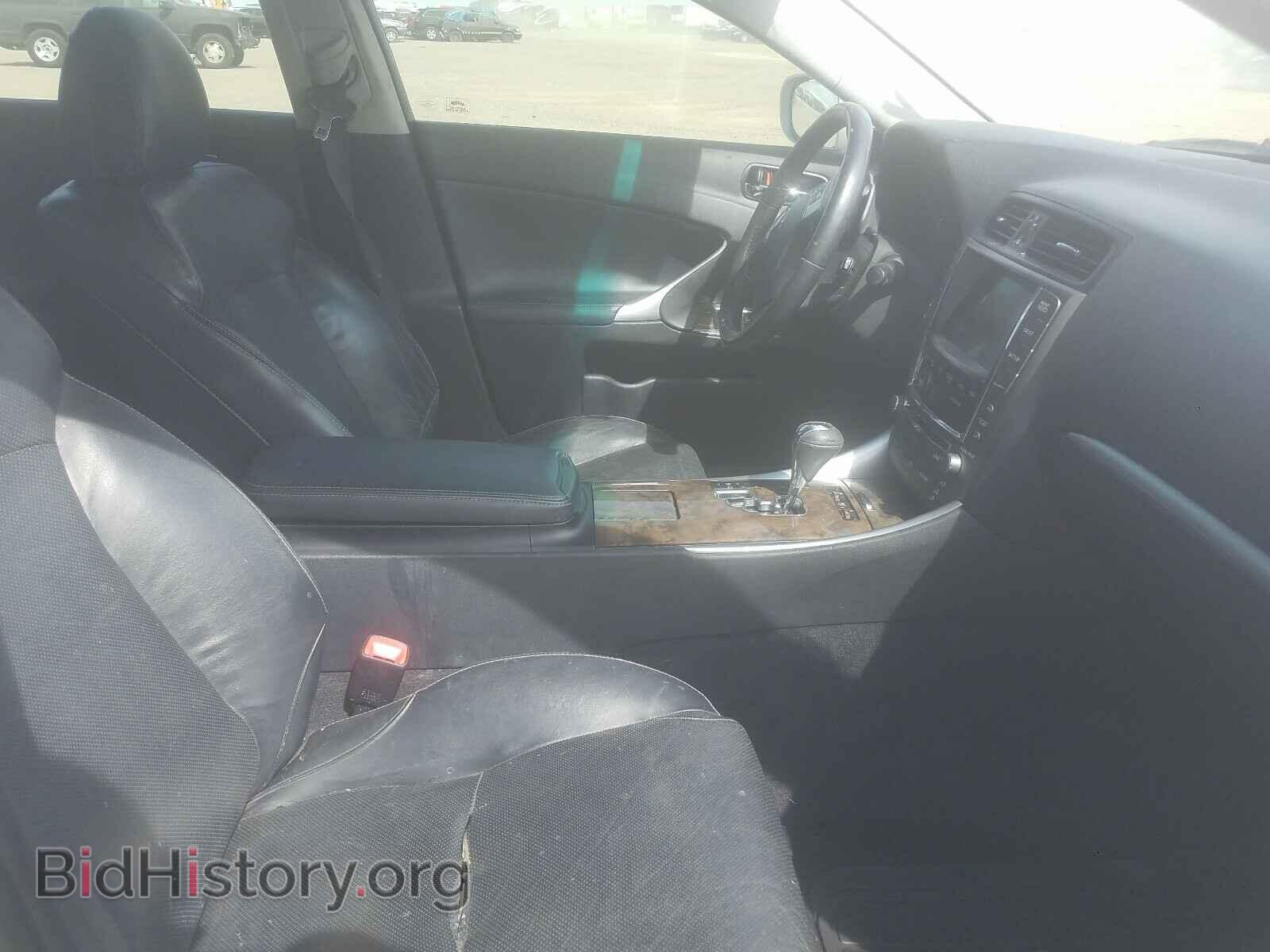 2011 LEXUS IS - VIN: JTHBF5C23B5148262 - Photo 5