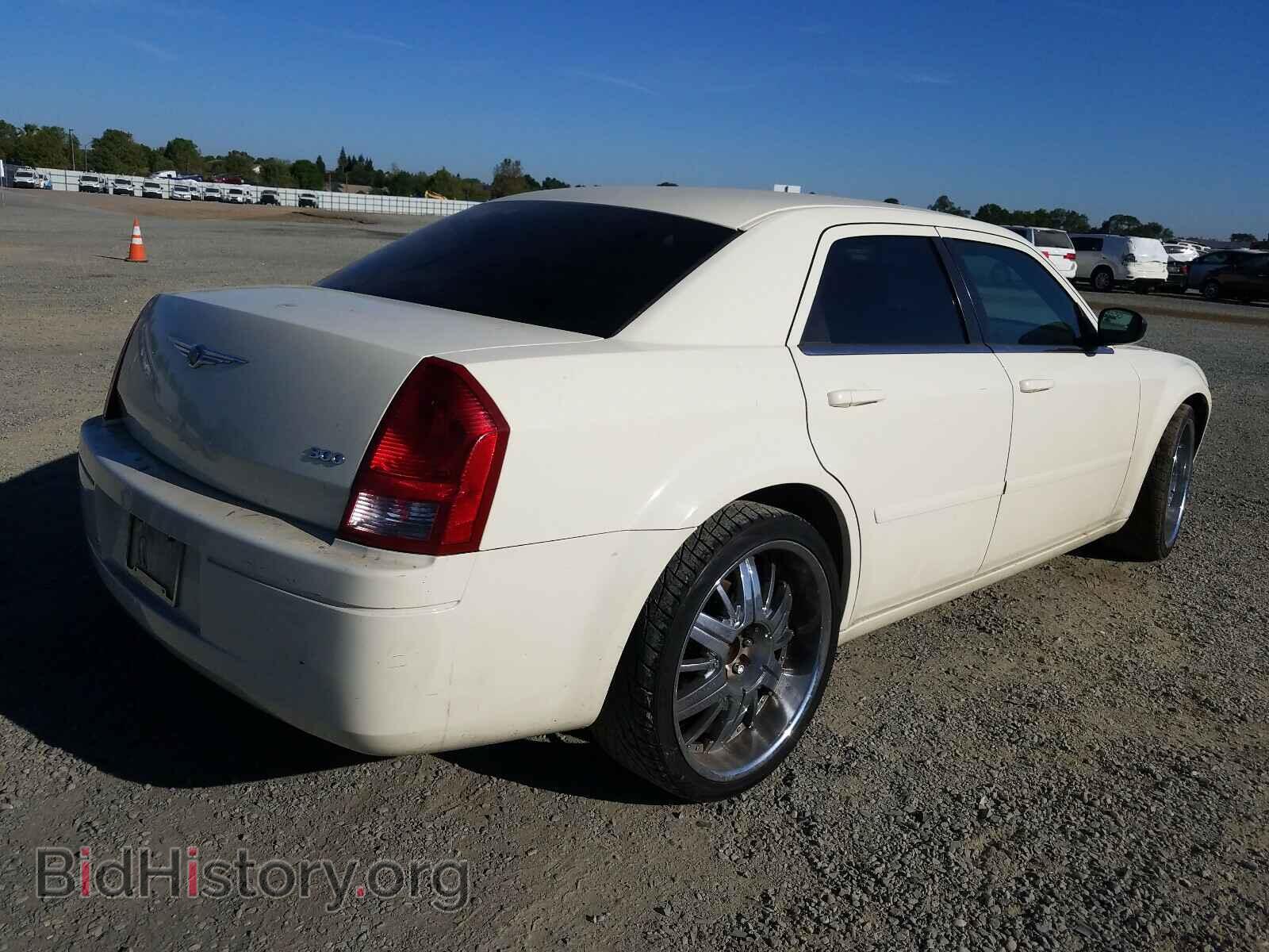 2006 CHRYSLER 300 - VIN: 2C3KA43R76H242574 - Фото 4