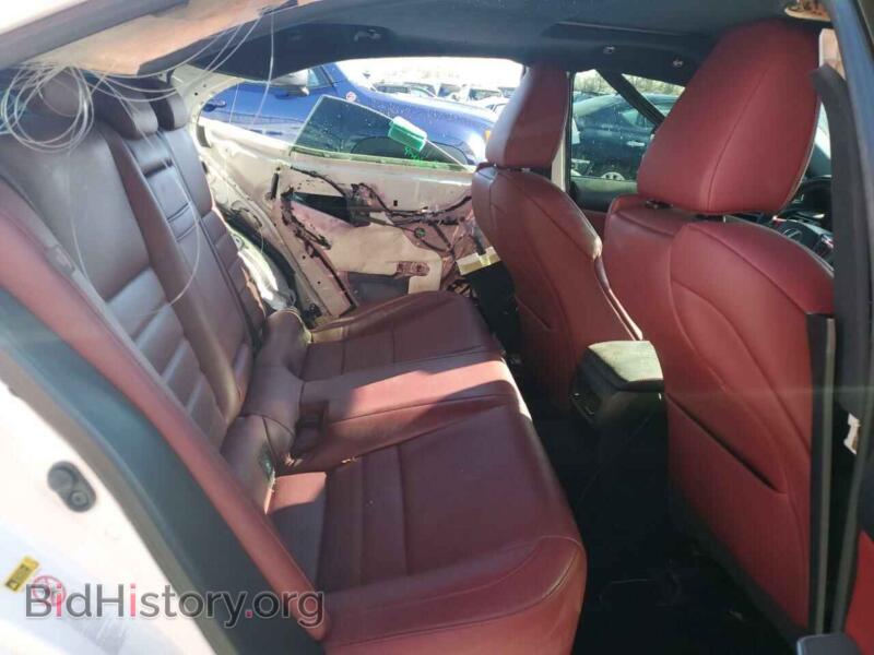 2014 Lexus IS (VIN JTHCE1D27E5005057) — photo 10 of 13