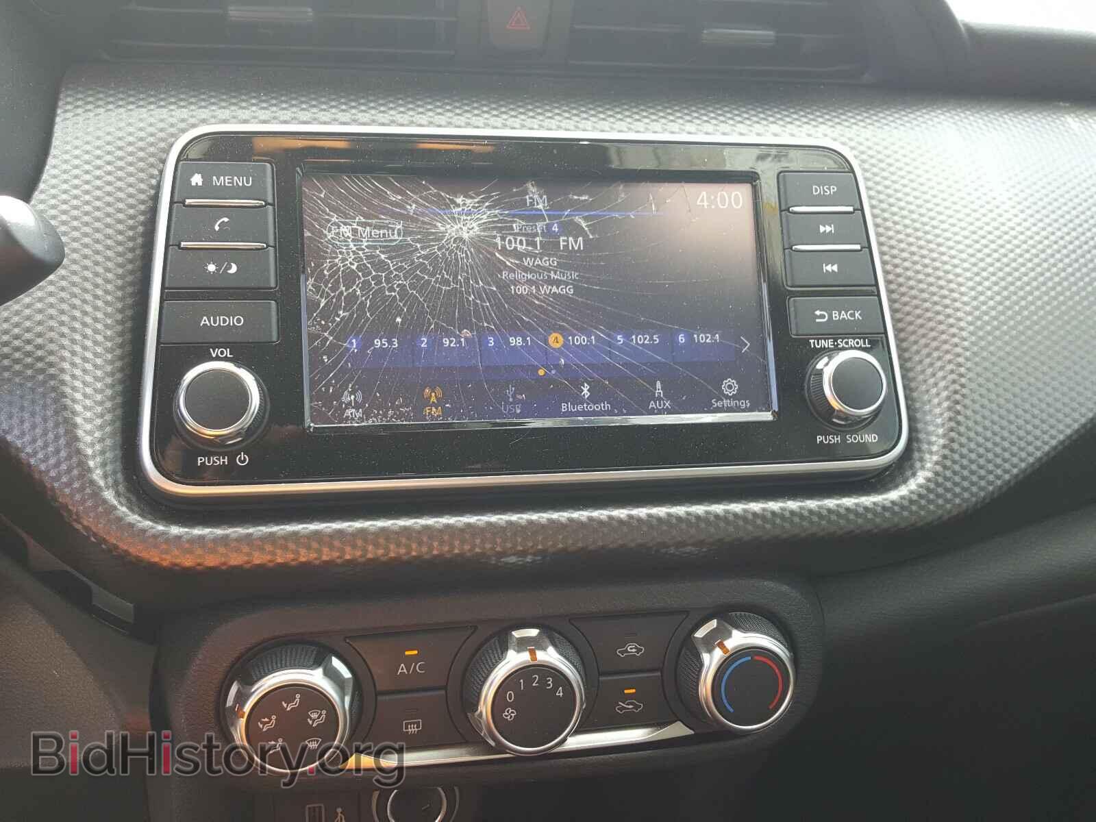 2019 NISSAN KICKS - VIN: 3N1CP5CU7KL563348 - Фото 9