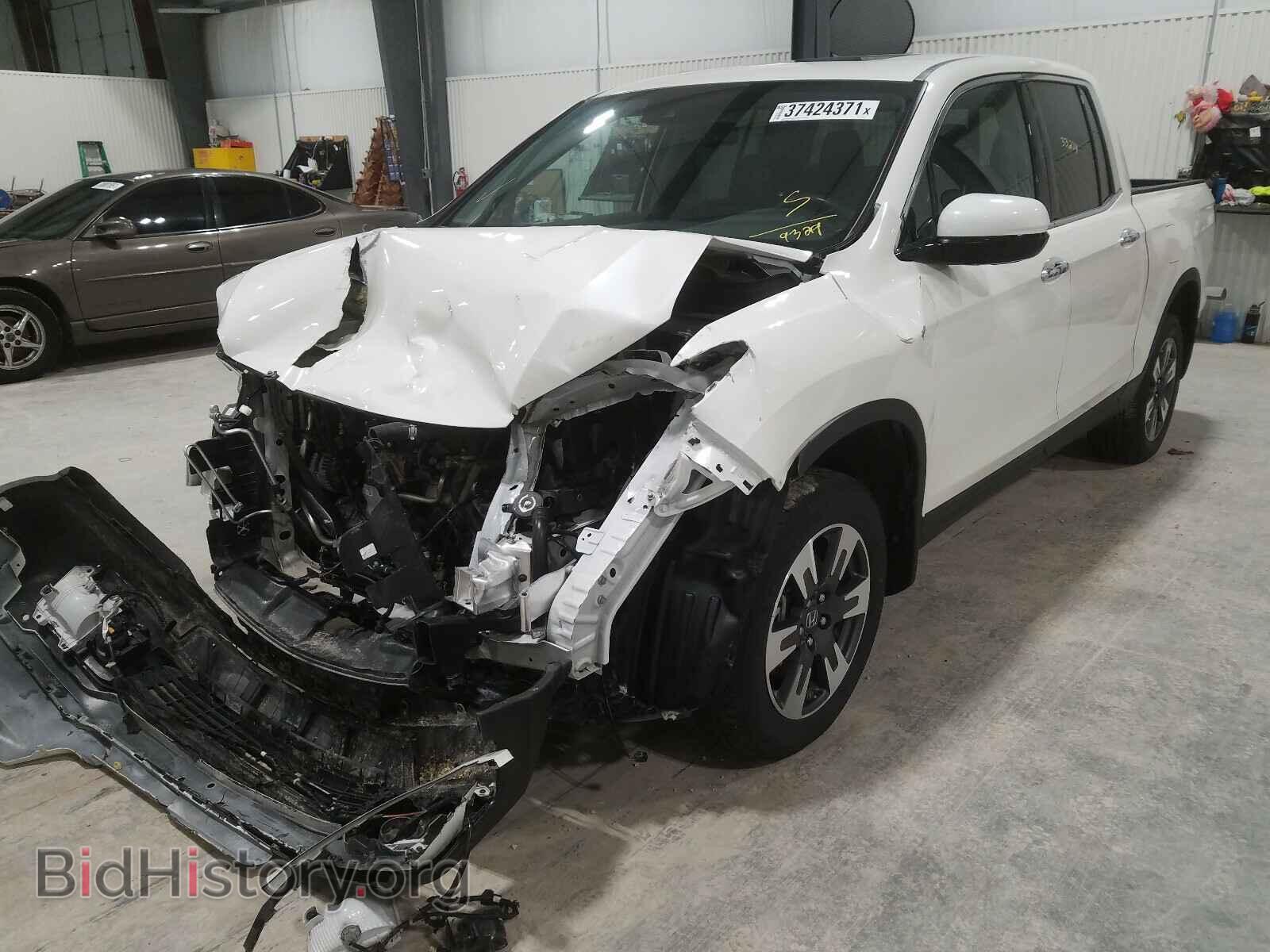 2019 HONDA RIDGELINE - VIN: 5FPYK3F75KB029329 - Фото 2
