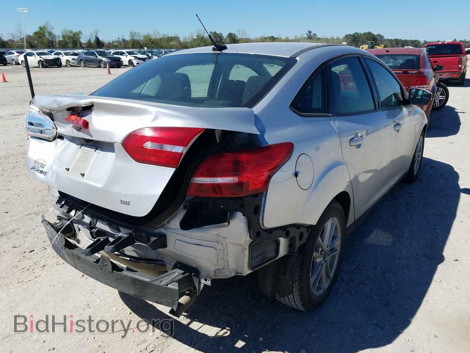 2017 FORD FOCUS - VIN: 1FADP3F25HL247067 - Фото 4