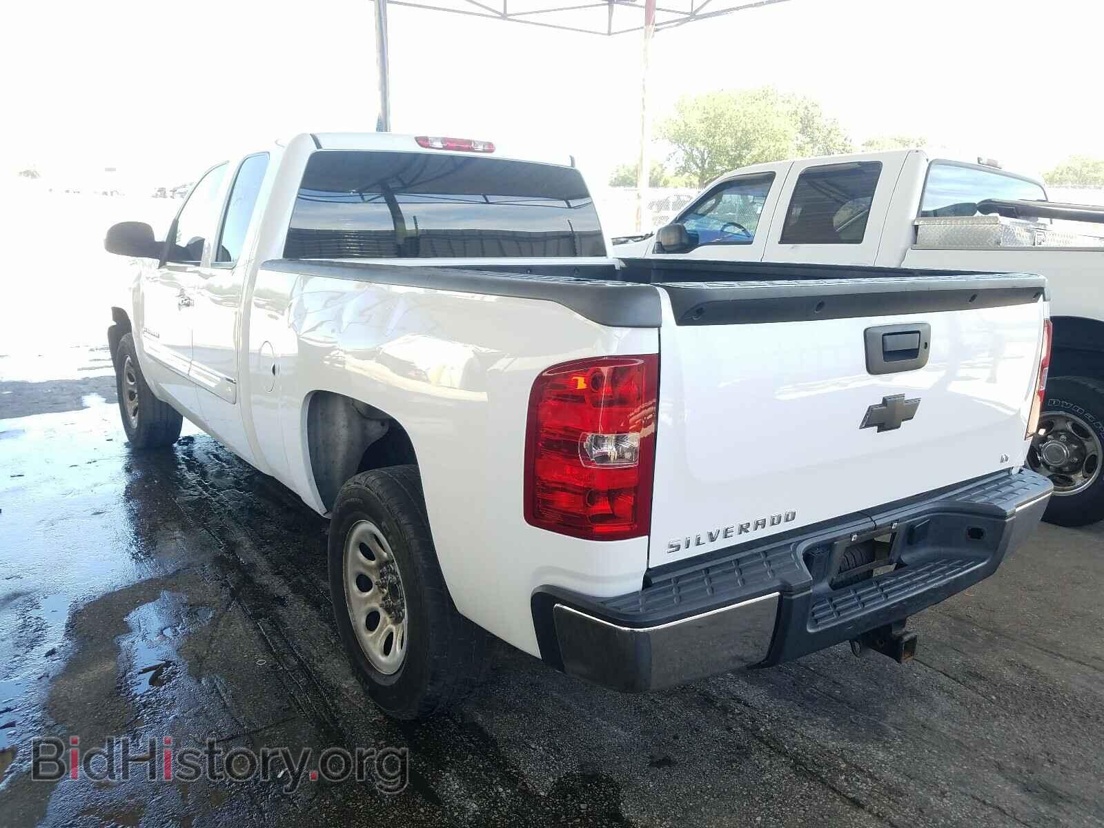 2013 CHEVROLET SILVERADO - VIN: 1GCRCSE08DZ317500 - Фото 3