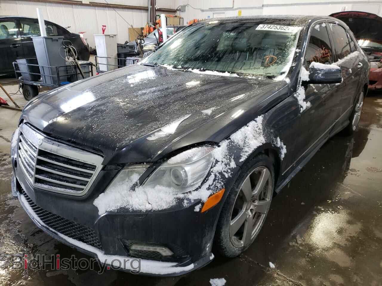 2011 MERCEDES-BENZ E-CLASS - VIN: WDDHF8HB6BA462118 - Фото 2