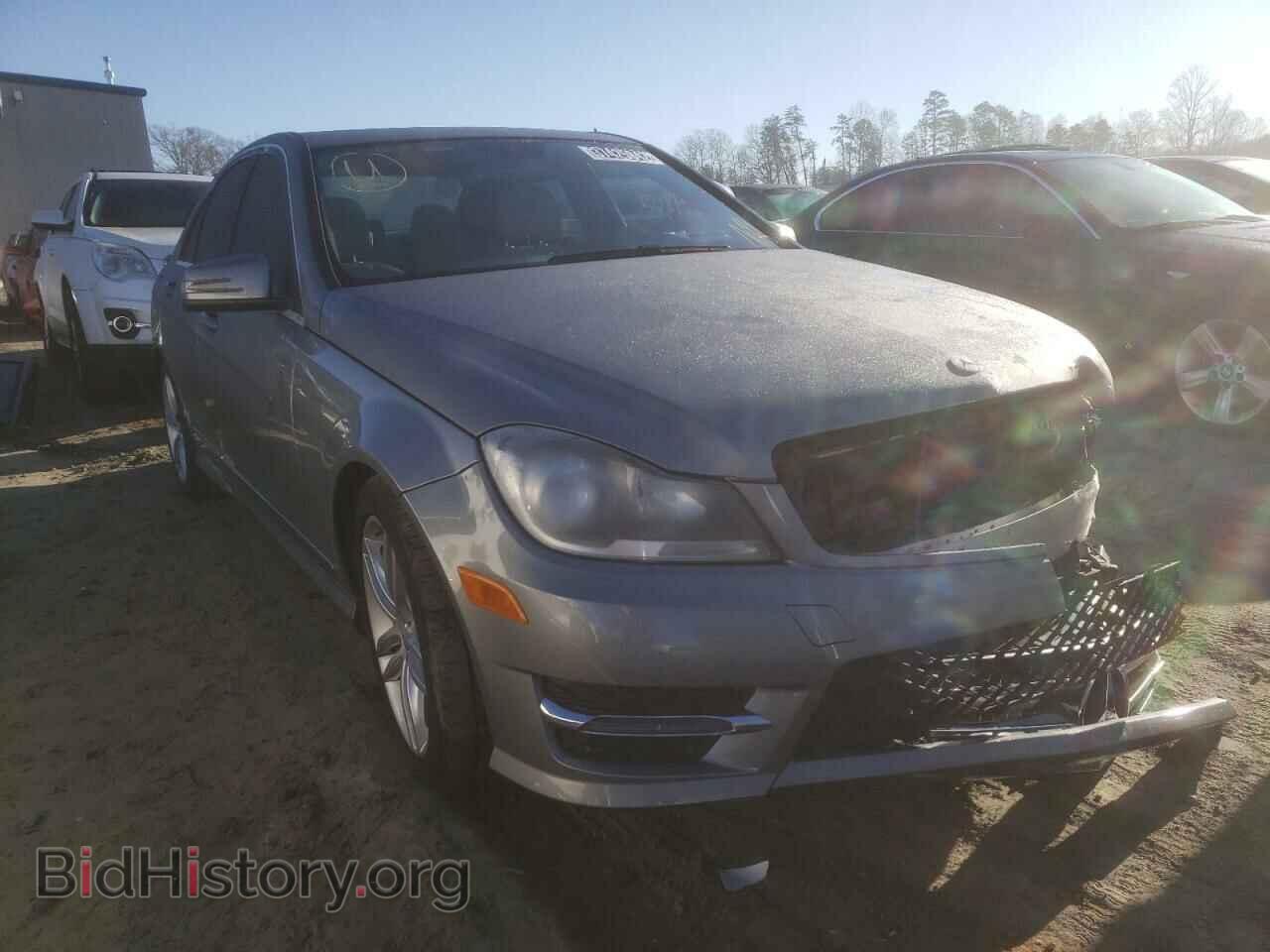 Photo WDDGF4HB2EA965279 - MERCEDES-BENZ C-CLASS 2014