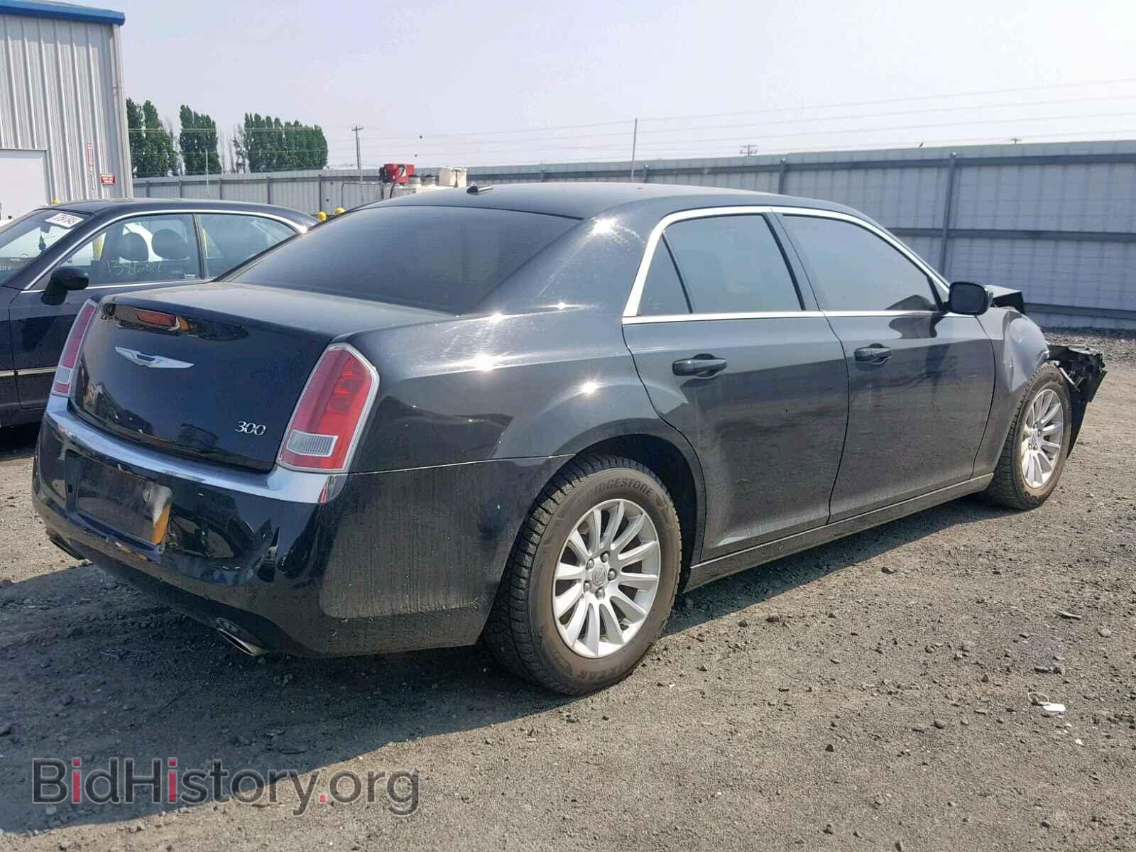 2013 CHRYSLER 300 - VIN: 2C3CCAAG1DH595100 - Фото 4
