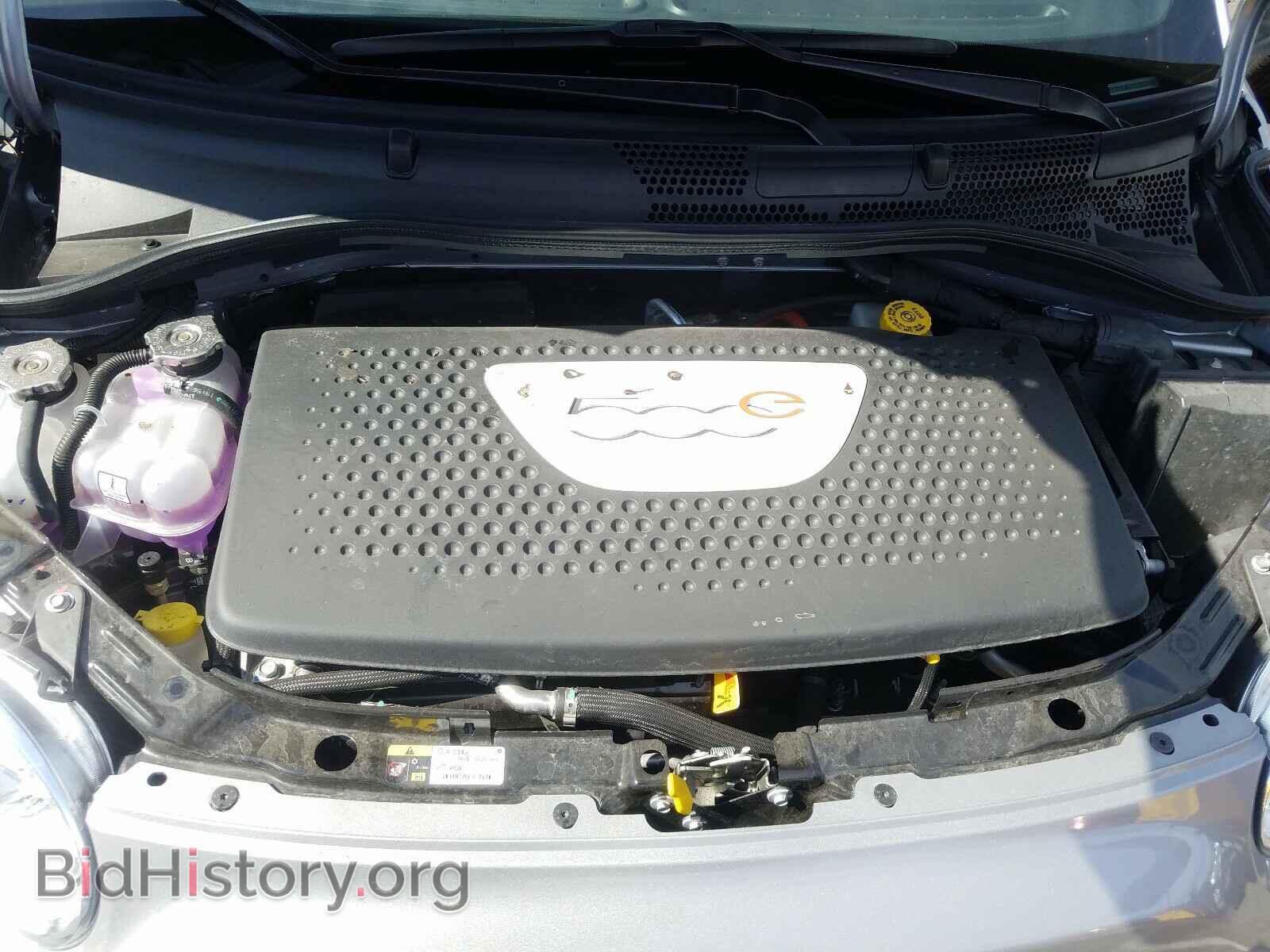 2017 FIAT 500 - VIN: 3C3CFFGE3HT625124 - Фото 7