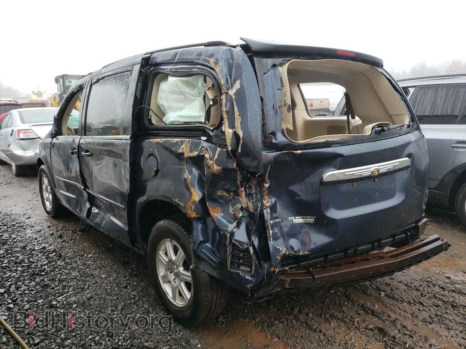 2008 CHRYSLER MINIVAN - VIN: 2A8HR54P98R655717 - Фото 3