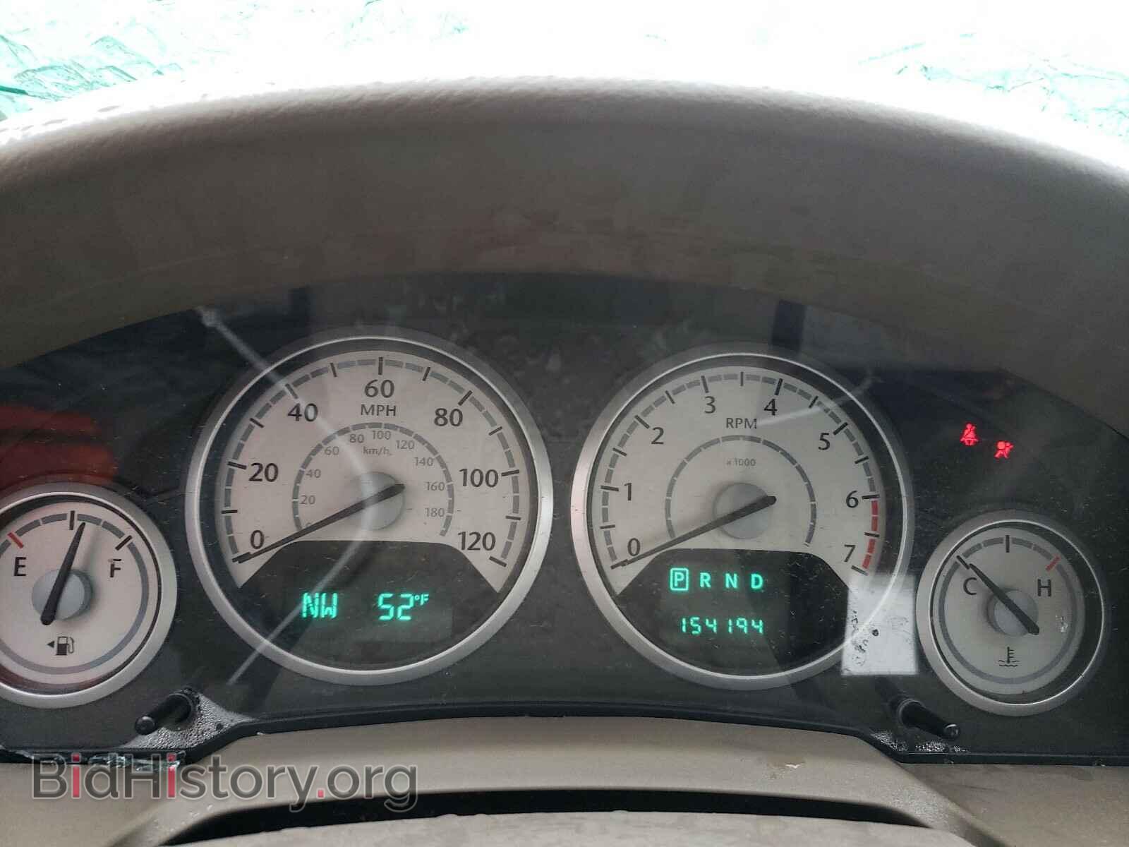 2008 CHRYSLER MINIVAN - VIN: 2A8HR54P98R655717 - Фото 8