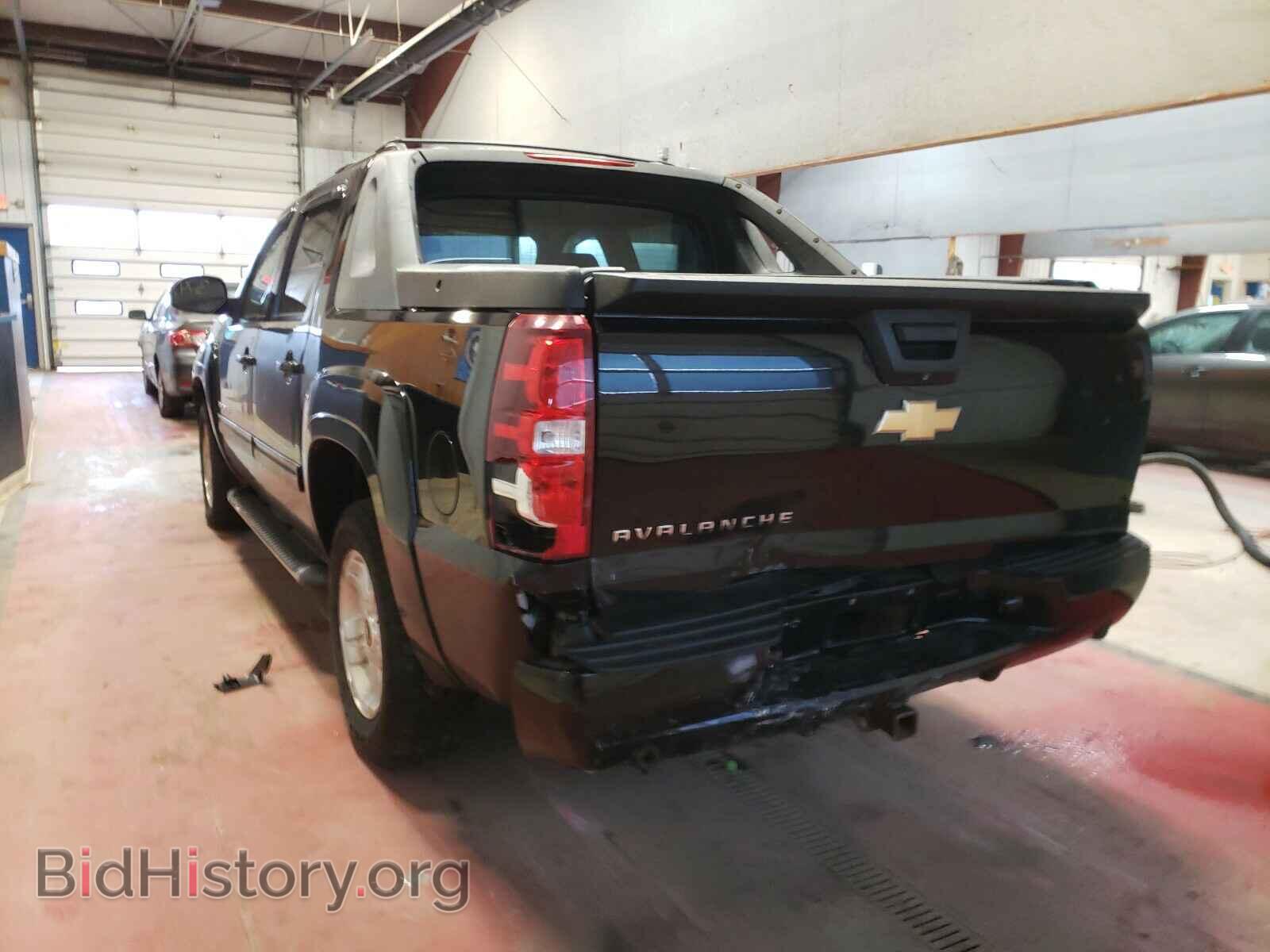 2012 CHEVROLET AVALANCHE - VIN: 3GNTKFE74CG217610 - Фото 3