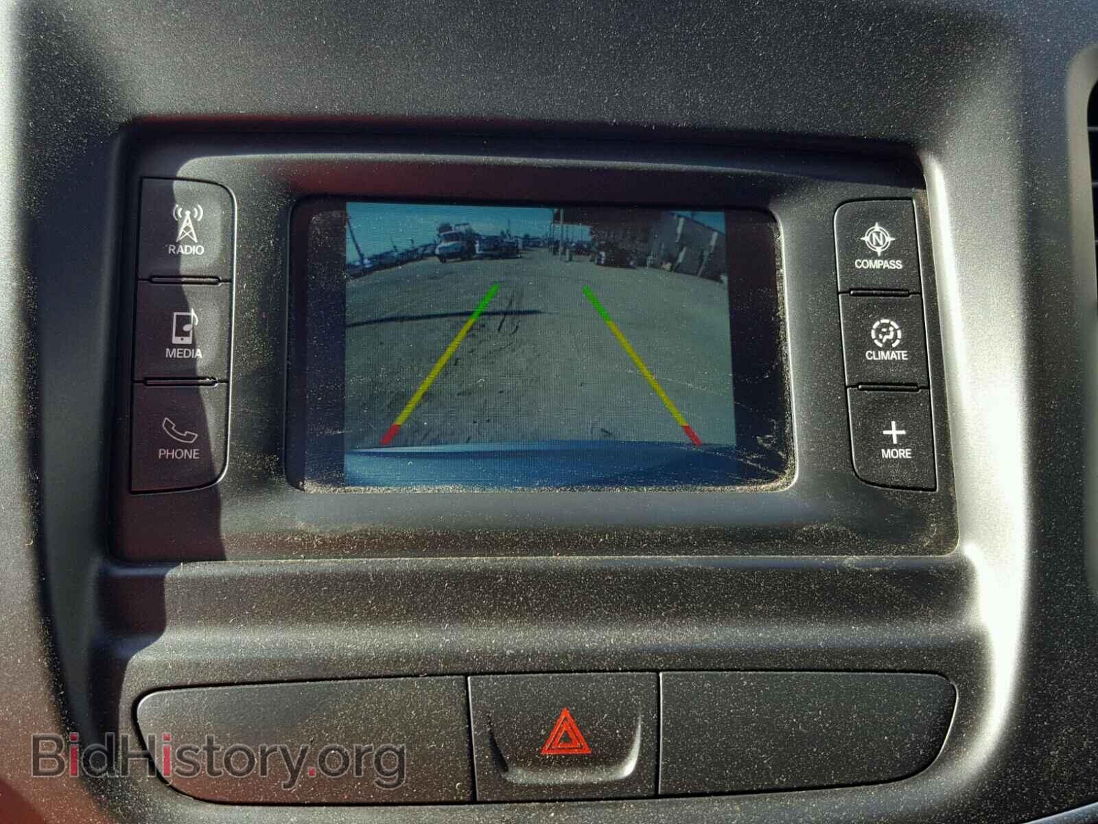 2015 CHRYSLER 200 - VIN: 1C3CCCAB6FN684493 - Photo 9