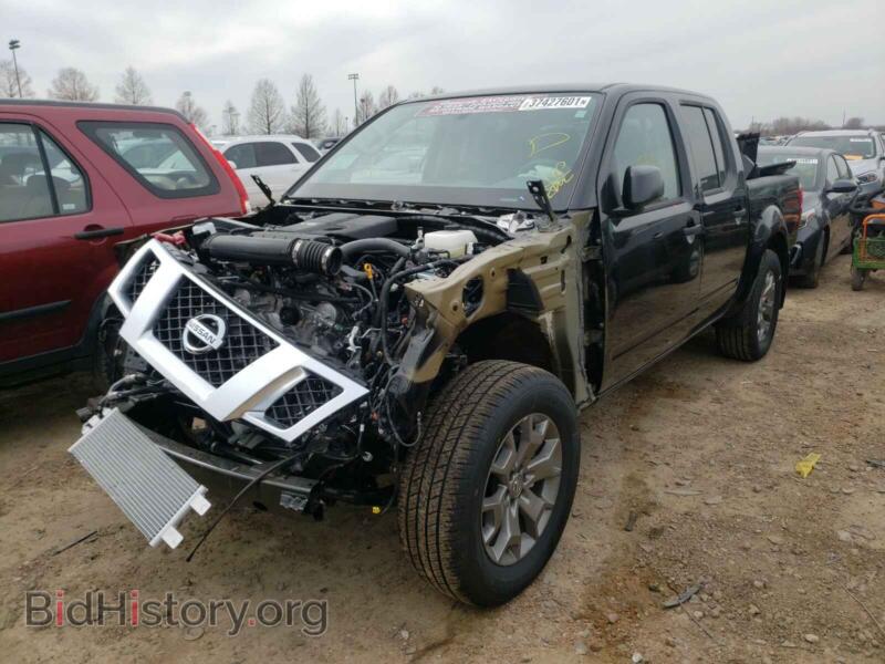 2020 Nissan FRONTIER (VIN 1N6ED0EB8LN728450) — photo 2 of 10