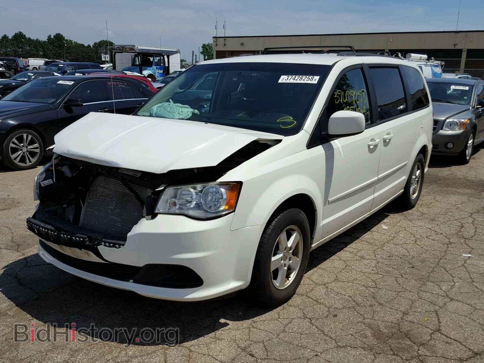 2012 DODGE CARAVAN - VIN: 2C4RDGCG1CR111132 - Photo 2