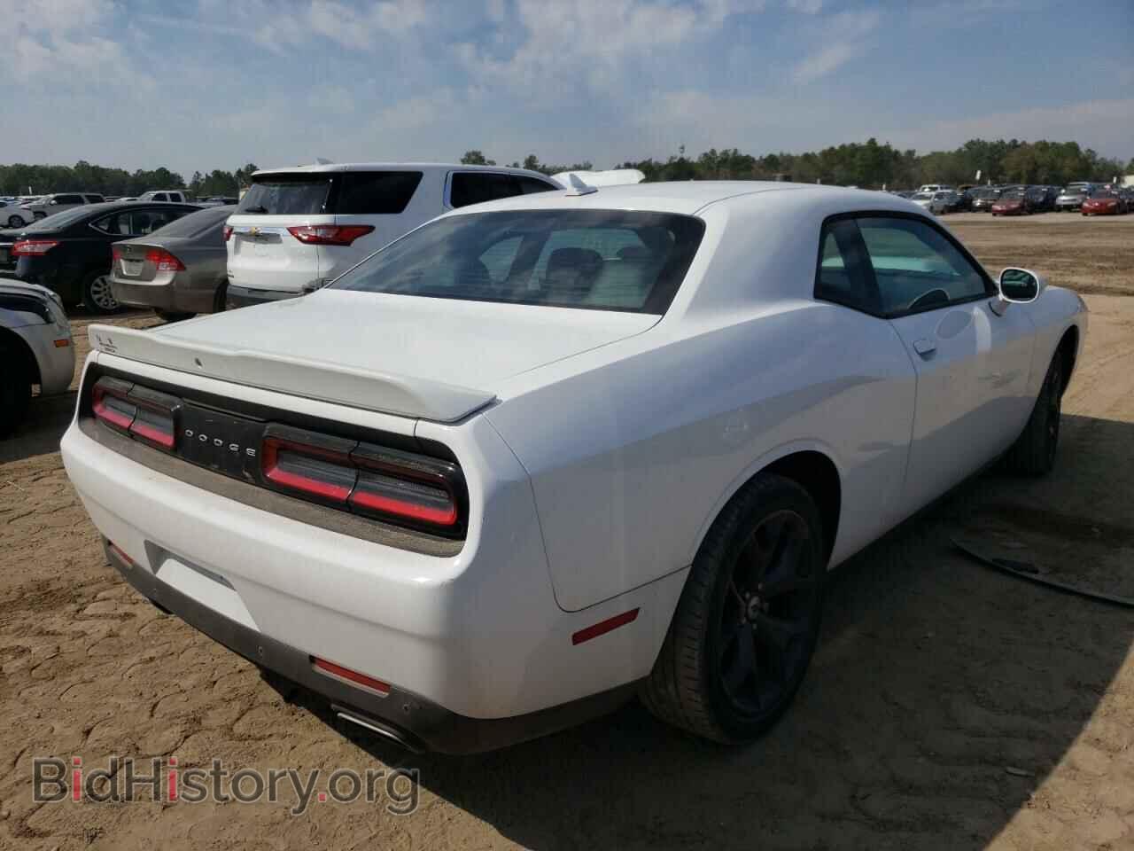 2018 DODGE CHALLENGER - VIN: 2C3CDZAG7JH259197 - Фото 4