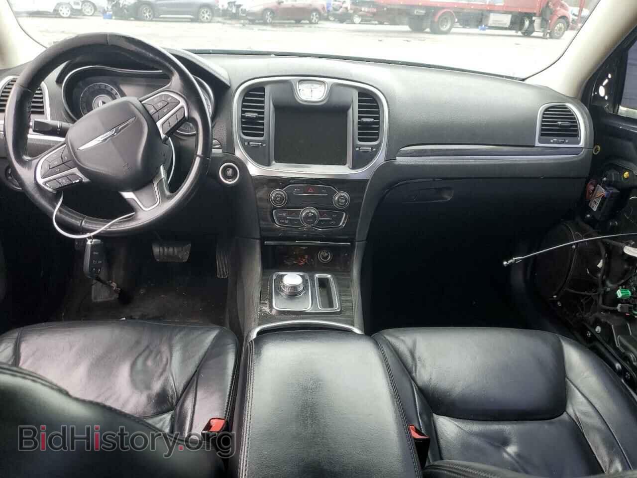 2015 CHRYSLER 300 - VIN: 2C3CCAAG3FH830695 - Фото 8