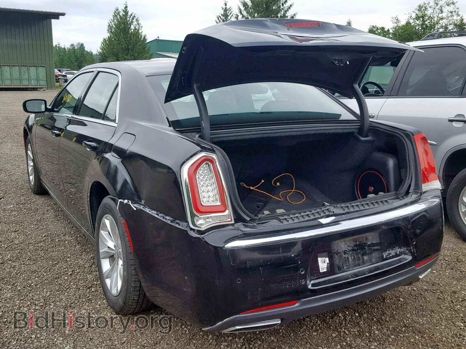 2016 CHRYSLER 300 - VIN: 2C3CCAAG6GH142076 - Фото 3