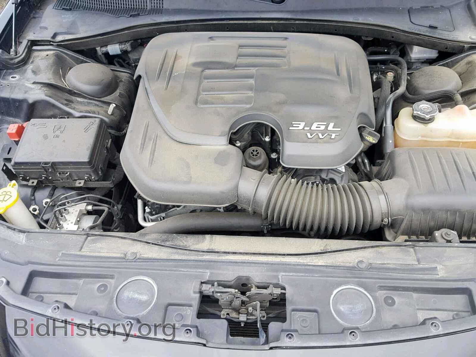 2016 CHRYSLER 300 - VIN: 2C3CCAAG6GH142076 - Фото 7