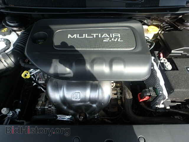 2016 CHRYSLER 200 - VIN: 1C3CCCAB5GN117726 - Фото 7