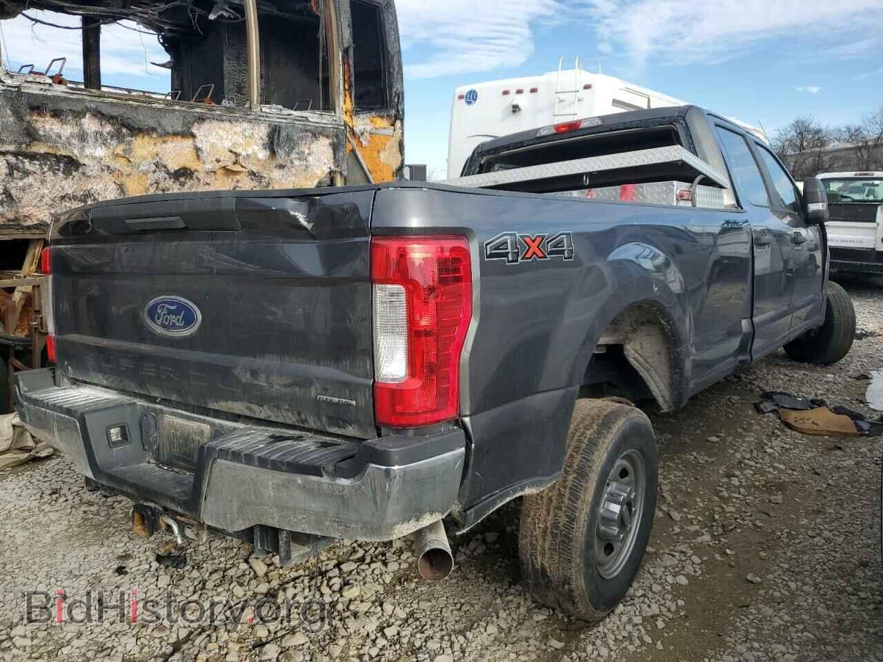 2017 FORD All Models - VIN: 1FT7W2B65HEB13452 - Фото 3