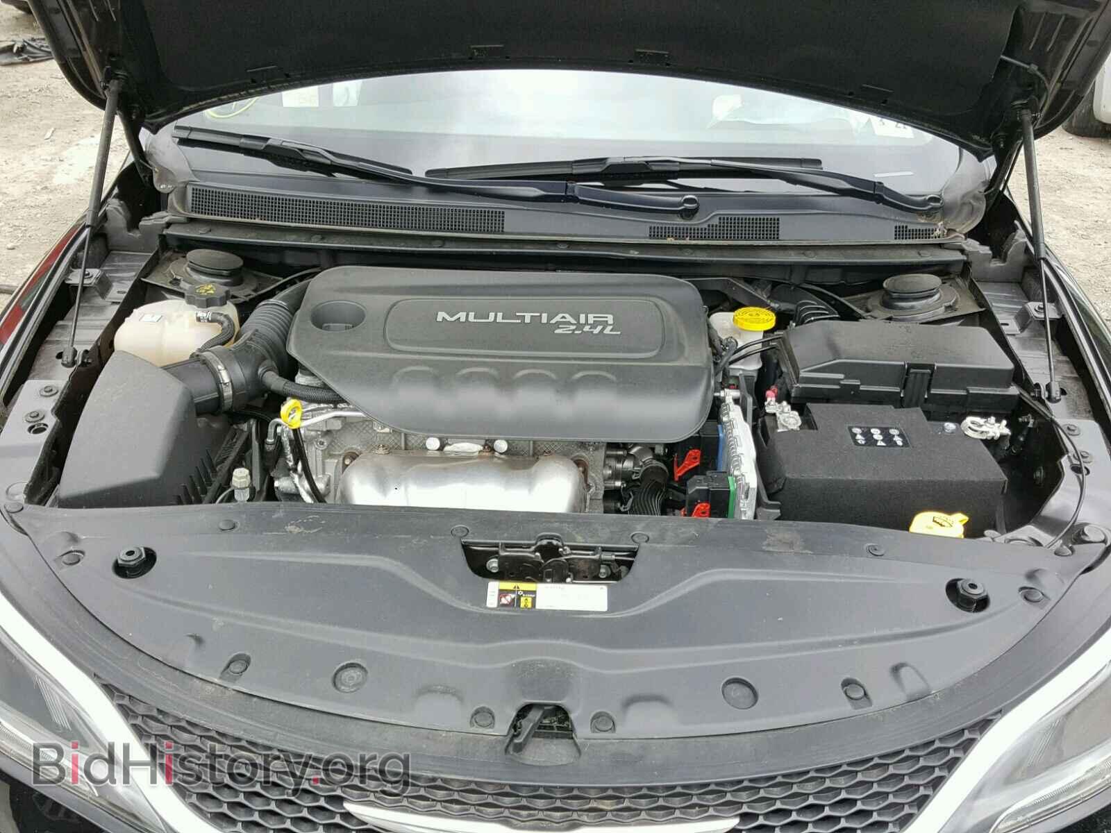 2016 CHRYSLER 200 - VIN: 1C3CCCAB0GN127743 - Фото 7