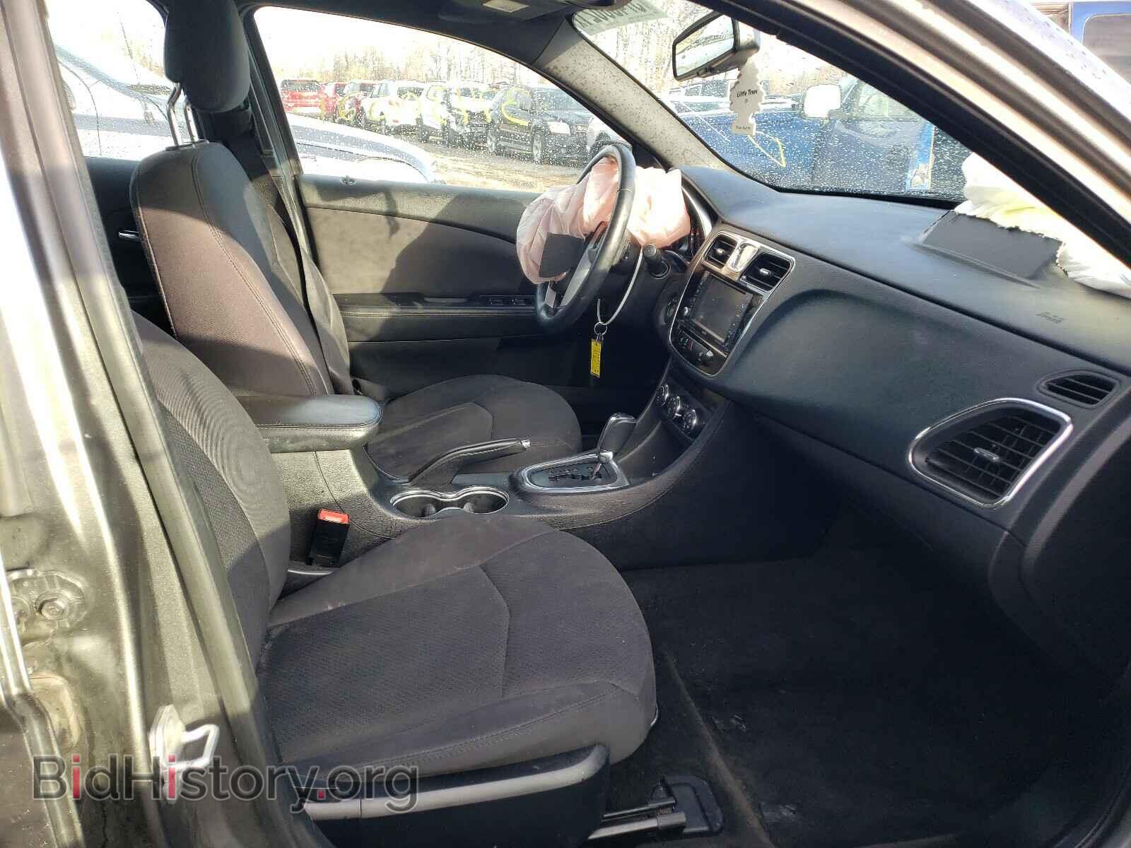 2012 CHRYSLER 200 - VIN: 1C3CCBBG2CN257571 - Фото 5