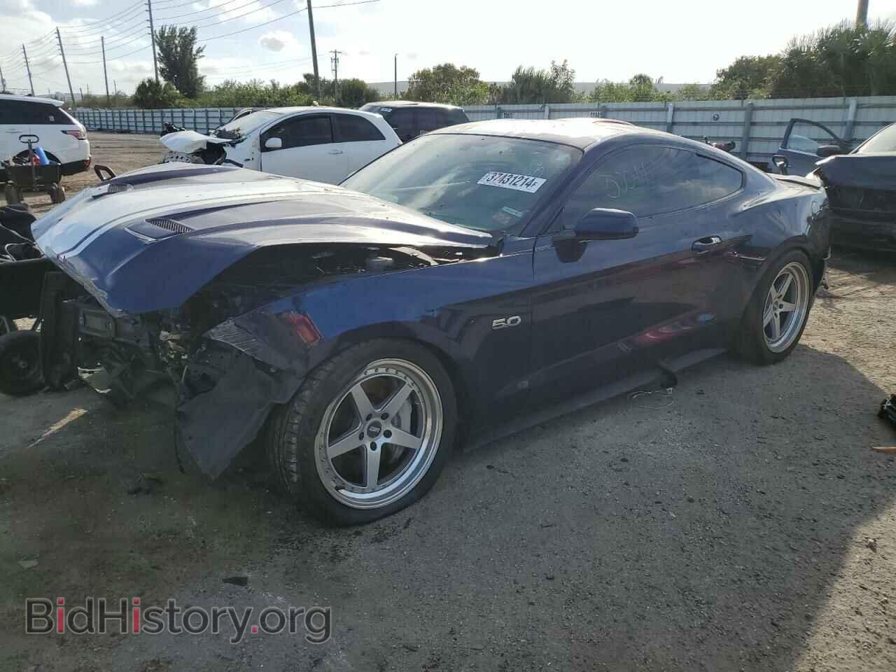Photo 1FA6P8CF2K5205352 - FORD MUSTANG 2019