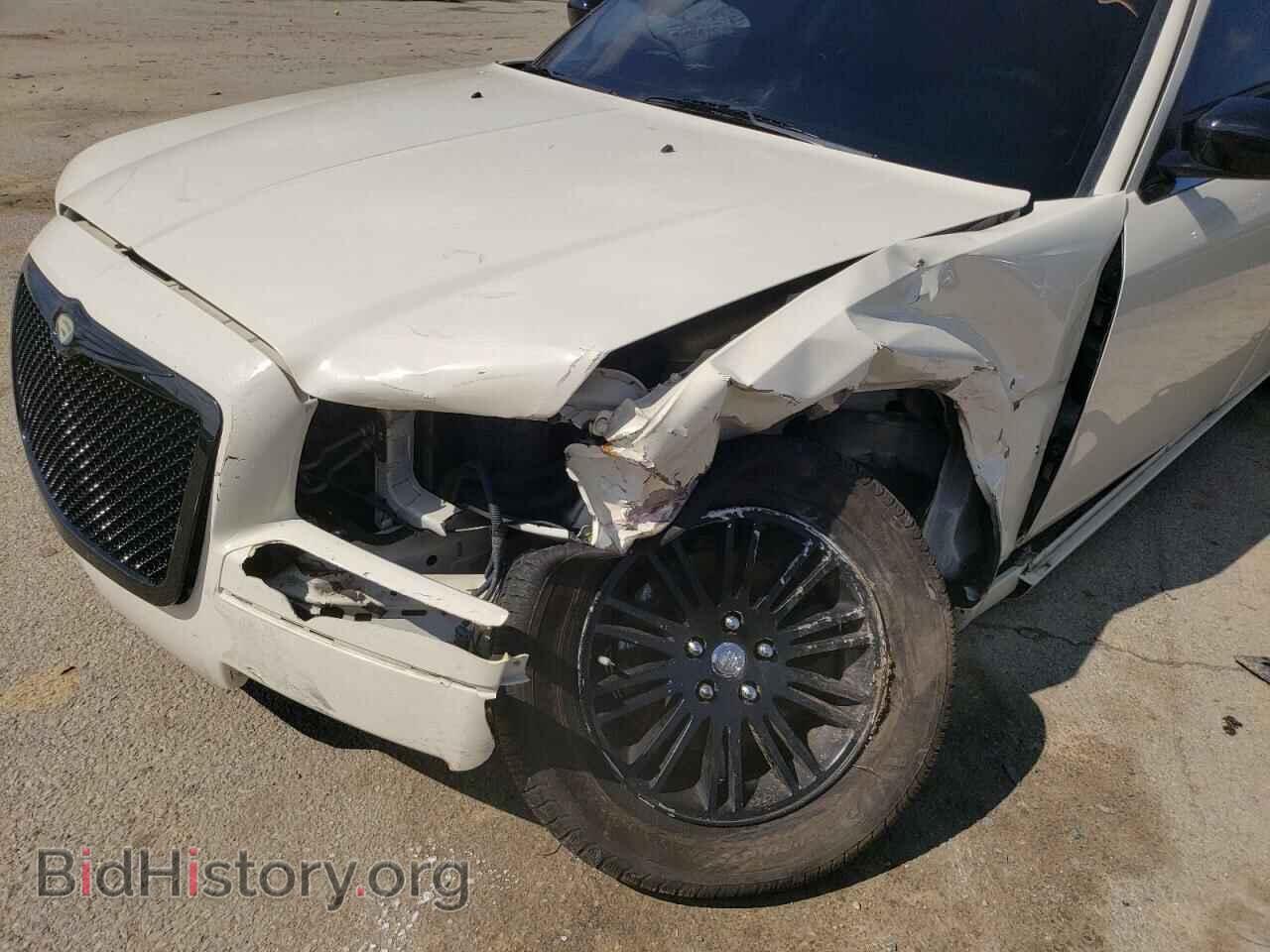 2010 CHRYSLER 300 - VIN: 2C3CA4CD6AH144539 - Фото 9