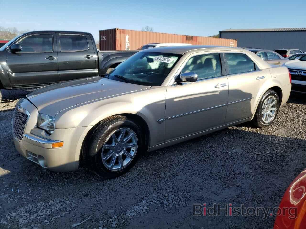 Photo 2C3KA63HX6H321286 - CHRYSLER 300 2006