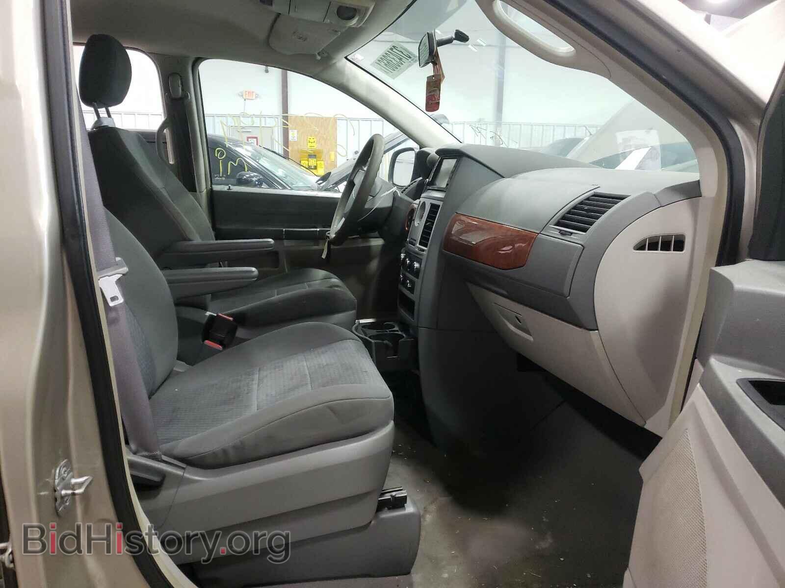 2009 CHRYSLER MINIVAN - VIN: 2A8HR44E49R606161 - Фото 5