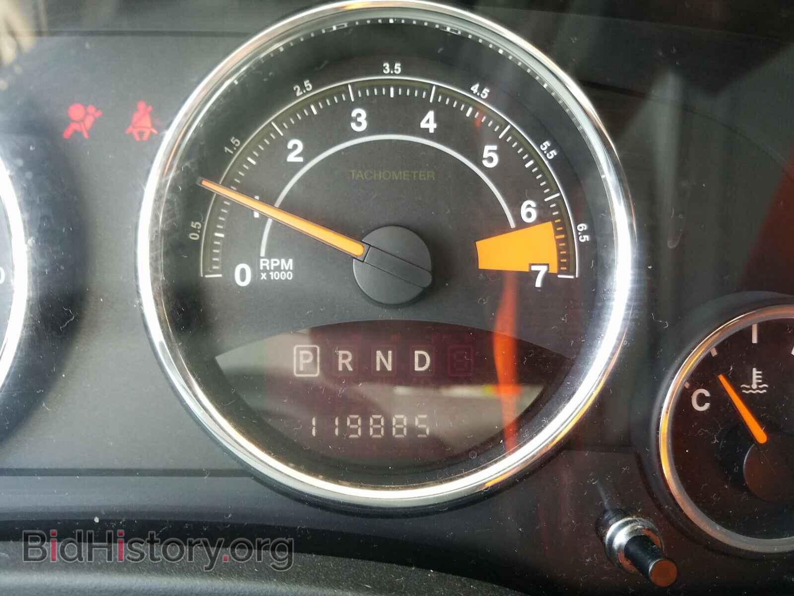 2016 JEEP COMPASS - VIN: 1C4NJCEAXGD588742 - Фото 8