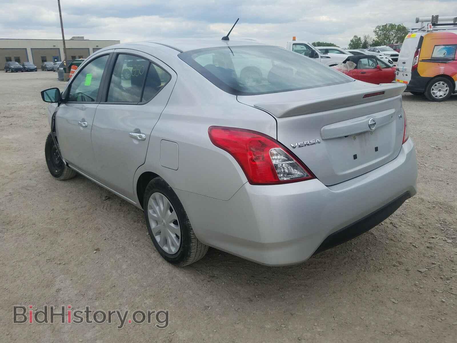 2018 NISSAN VERSA - VIN: 3N1CN7AP1JL886419 - Фото 3